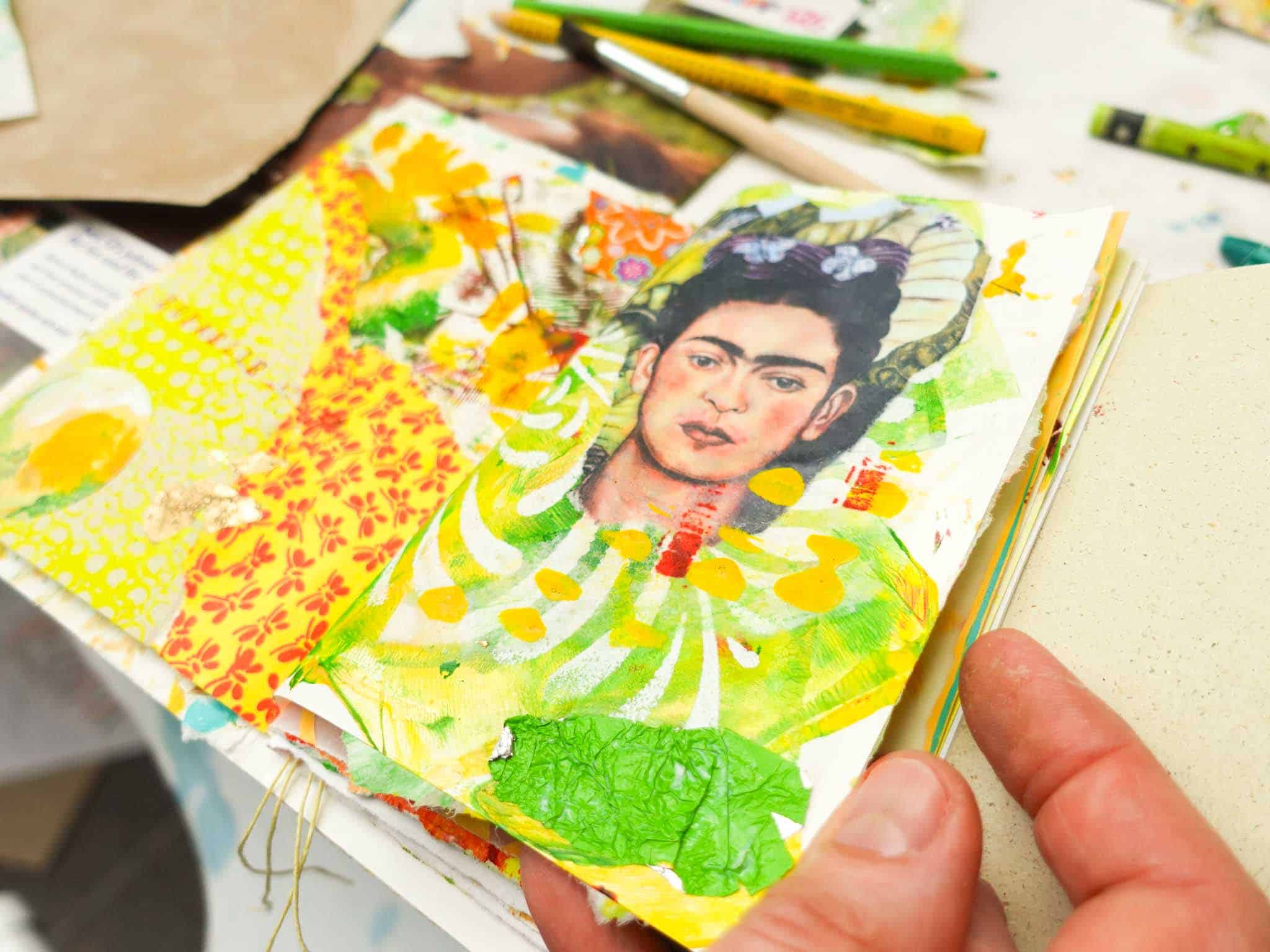 Enstandene Art Journal Seite in gelb und grüntonen beim Art Journal Workshop