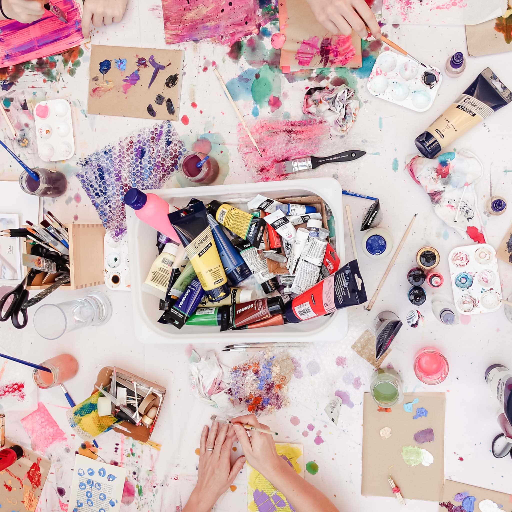 art journal workshop tisch